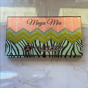 Anastasia Beverly Hills MAYA MIA Eyeshadow Palette